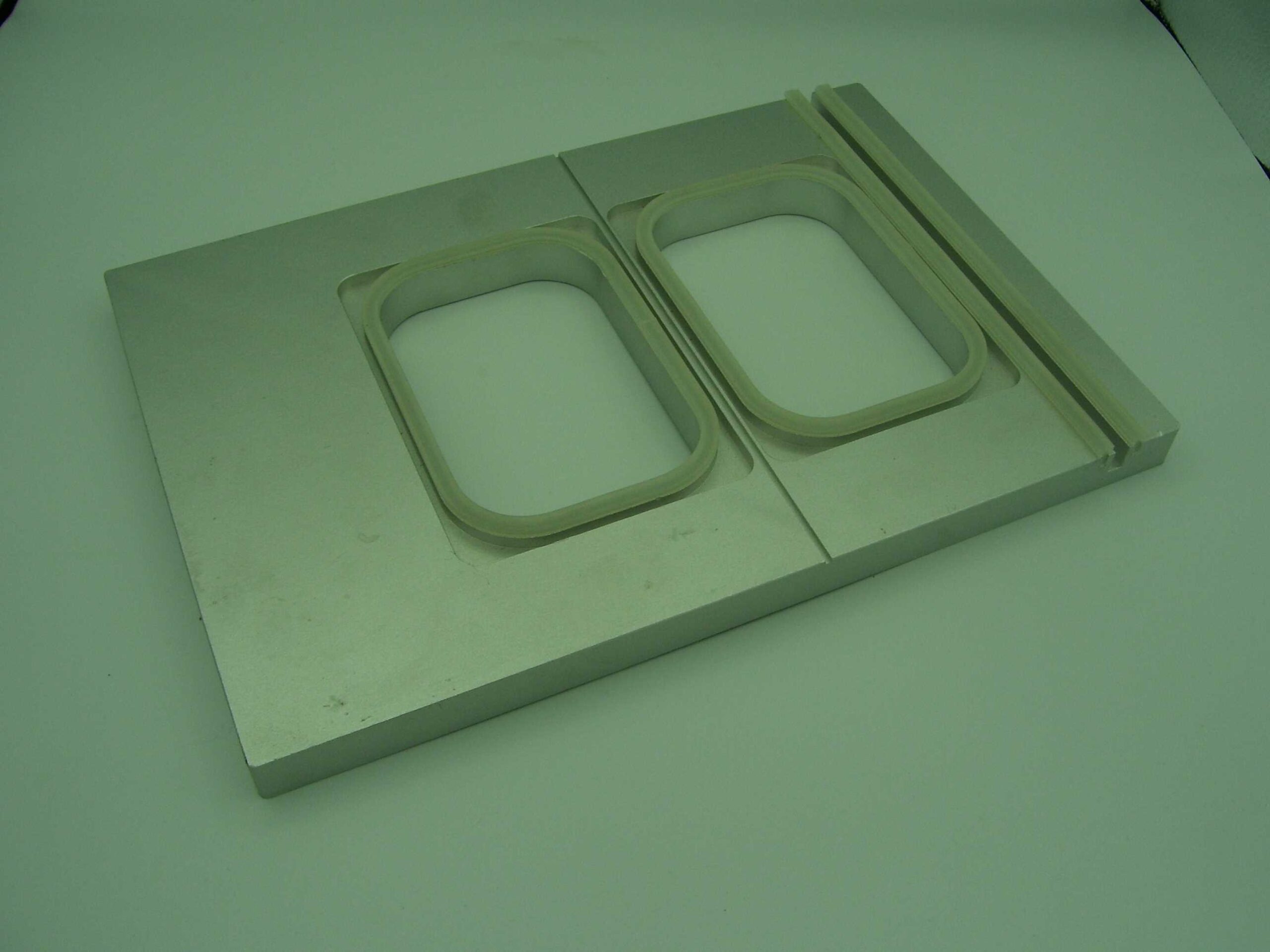 137mm x 95mm - 2 Impression Heat Sealing Die